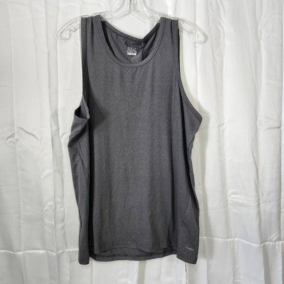 motion Tops - Motion Size Medium Gray Athletic Tank Top New With Tags